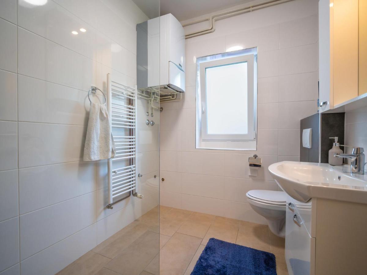 Segulja-1 By Interhome * Jadranovo
