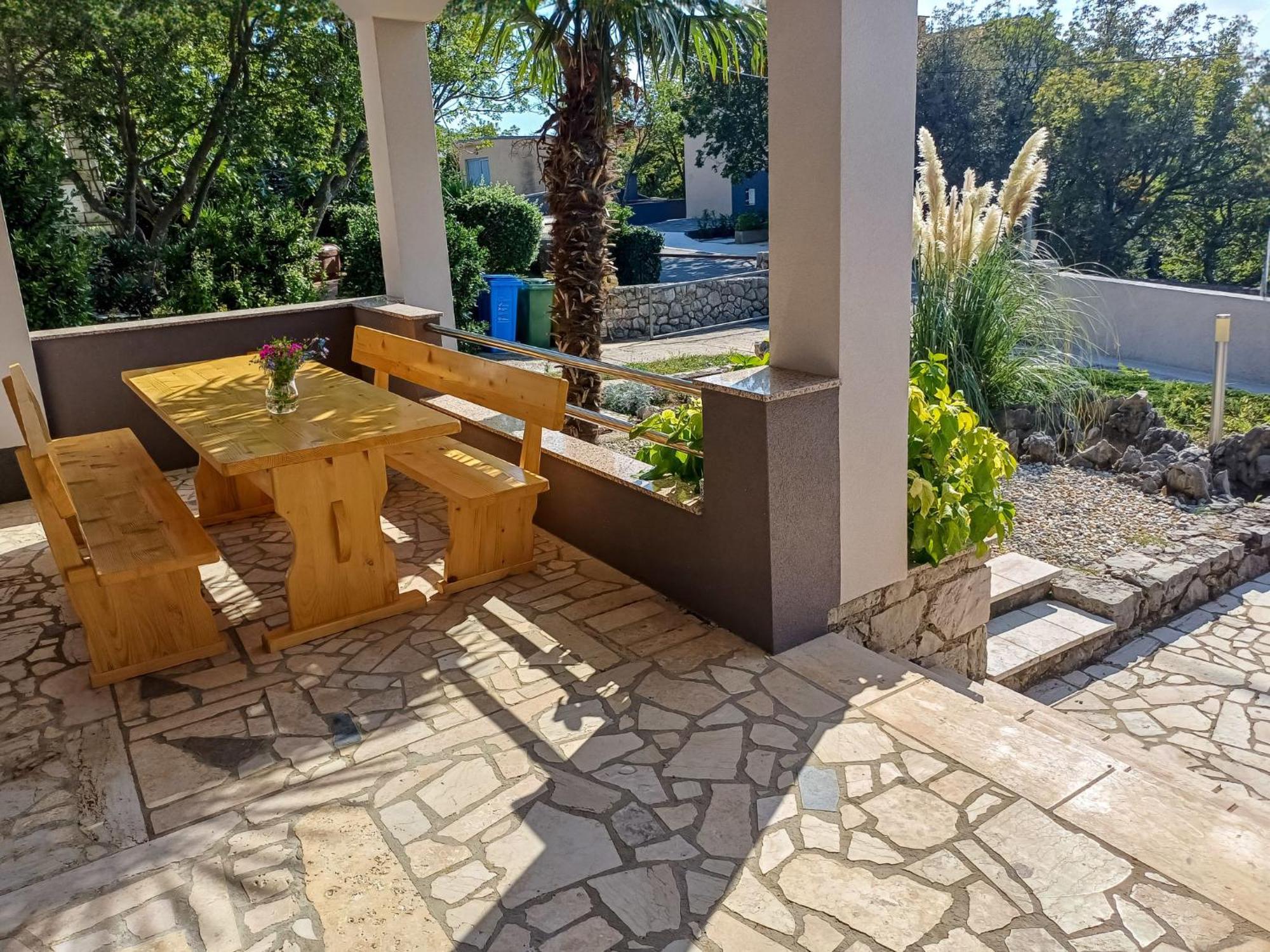 Apartman Segulja-1 By Interhome